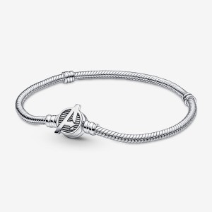 Pandora Moments Marvel The Avengers Logo Clasp Snake Charm Holders Sterling silver | 24731-UHPT