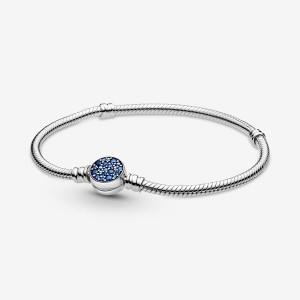 Pandora Moments Sparkling Blue Disc Clasp Snake Charm Holders Sterling silver | 63457-AIGK